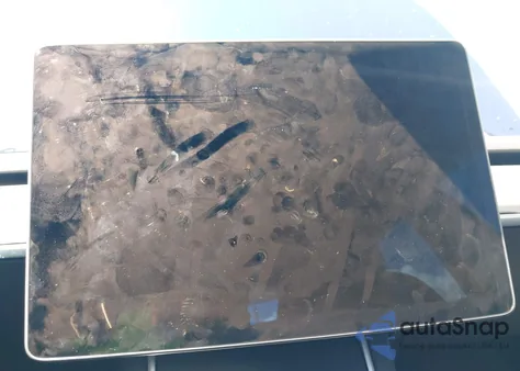 2019 Tesla Model 3 Long Range/Mid Range/Standard Range/Standard Range Plus from USA, damaged, VIN 5YJ3E1EA6KF466414